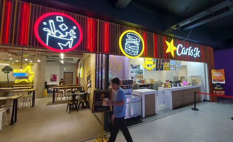 Carl's Jr. Pluit Village Mall - Jakarta